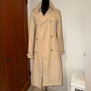 Abercrombie and Fitch trench XS